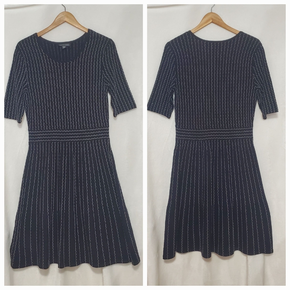 Saks Fifth Avenue Strechy Pullover Classic Dress Size M